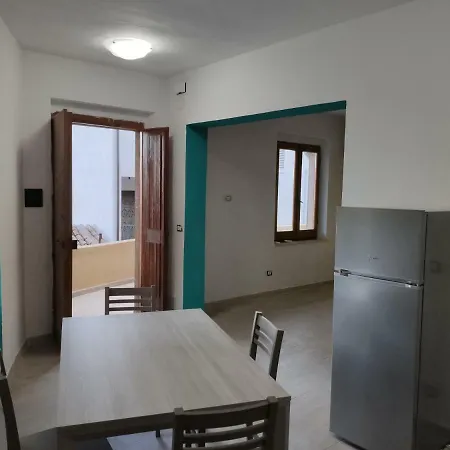 Sa Dommu 'e Su Coro 度假居 Triei