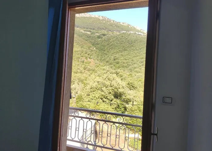 Sa Dommu 'e Su Coro Triei