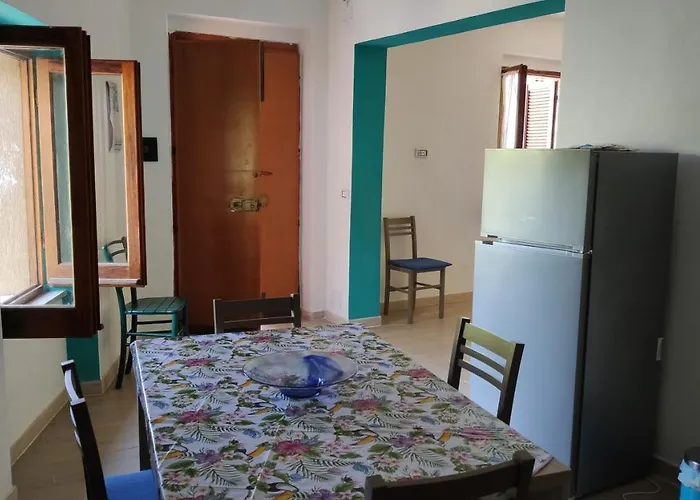 Sa Dommu 'e Su Coro Triei