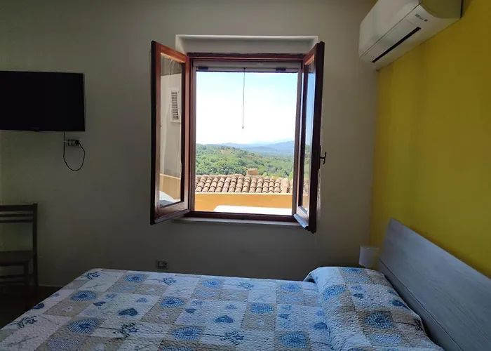 Sa Dommu 'e Su Coro * Triei