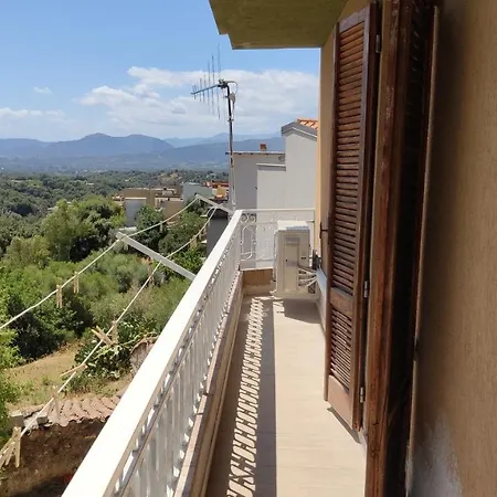 Nyaraló Sa Dommu 'e Su Coro
