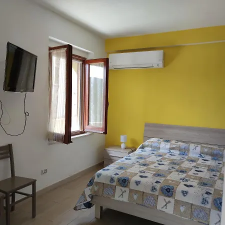 Sa Dommu 'e Su Coro * Triei