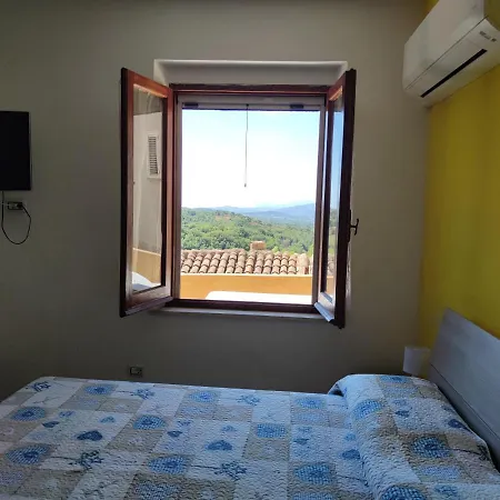 Sa Dommu 'e Su Coro * Triei