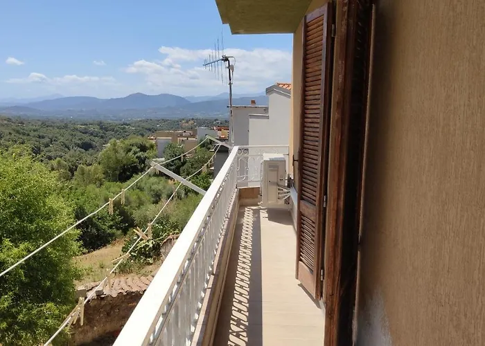 Feriehus Sa Dommu 'e Su Coro