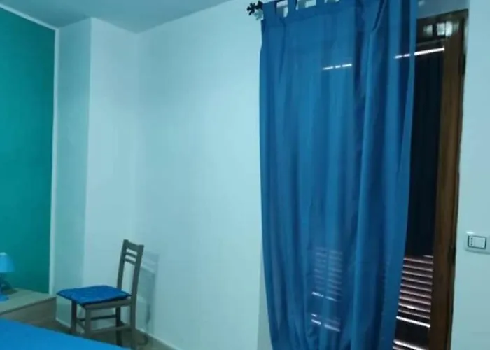 Sa Dommu 'e Su Coro Nyaraló Triei