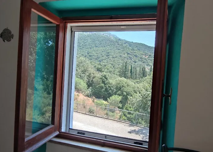 Sa Dommu 'e Su Coro Feriehus *