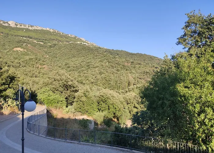 Sa Dommu 'e Su Coro *